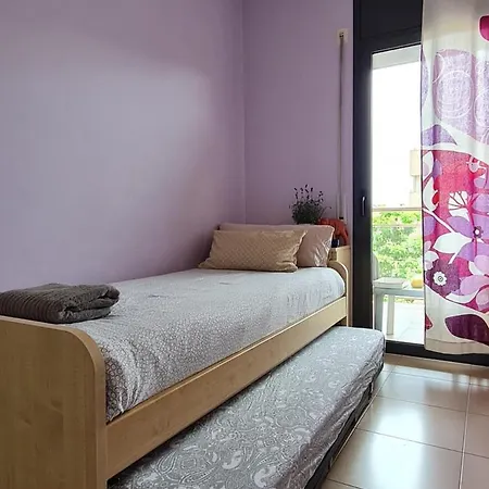 Lejlighed Fantastic 3 Bedroom Apartment, 300m To The Sea
