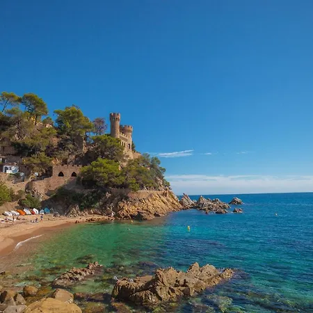 Fantastic 3 Bedroom Apartment, 300m To The Sea * Lloret de Mar
