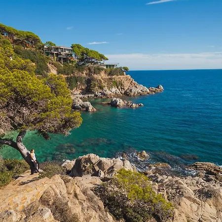 Fantastic 3 Bedroom Apartment, 300m To The Sea Apartment